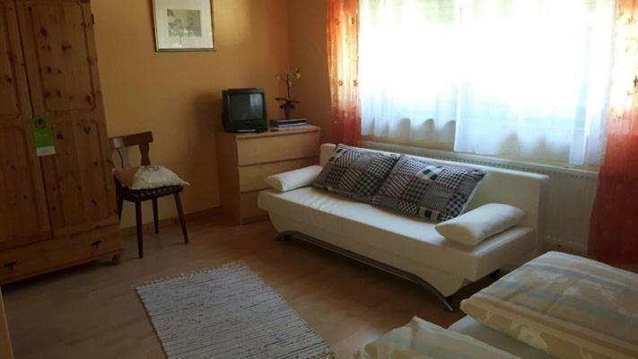 "Unter Den Kastanien" Otel Speicher Dış mekan fotoğraf